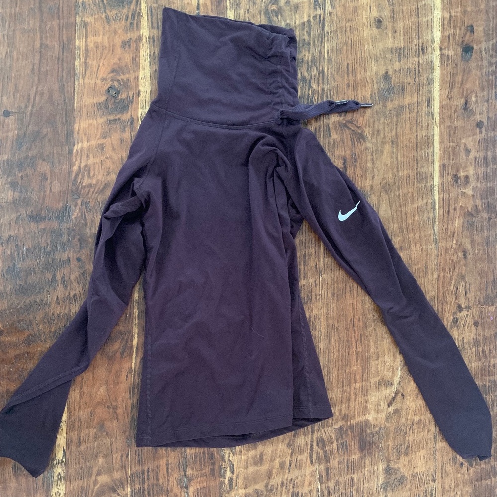 Nike dri-fit long sleeve top